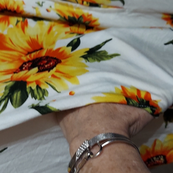 Hao MeiLi Collection Sunflower Dress Size L - Picture 5 of 5